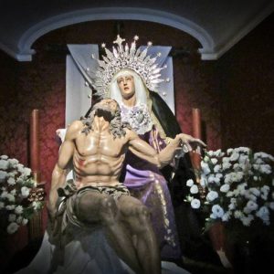 Crece el número de mujeres integrantes de la cuadrilla de Nuestra Señora de la Piedad