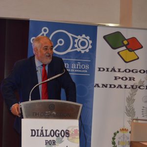Cándido Conde-Pumpido analiza en el ‘Foro Diálogos por Andalucía’ el papel de la justicia contra la corrupción