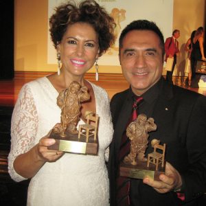 El pintor malagueño Antonio Montiel recibe el premio «SANCHO PANZA» galardón concedido por ASHUMES