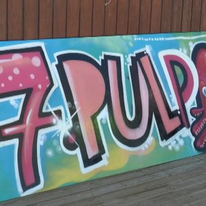 Juventud hace más fácil la orientación en las playas con unos originales graffitis que se ubicarán en las torretas de vigilancia