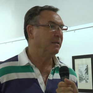 Manuel Miranda Navarrete expone plumillas y acuarelas en El Chusco con propuestas renovadas