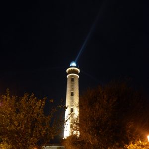 La Asociación de Amigos de Faros de Andalucía lamenta el desinterés de la Autoridad Portuaria en el 150 aniversario del Faro de Chipiona