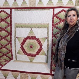 El Chusco se llena de color con la muestra de patchwork de Consuelo Medina