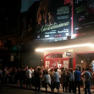 La obra ‘Madre amadísima de Santiago Escalante comienza su segunda temporada en el Teatro Buenos Aires de la capital argentina