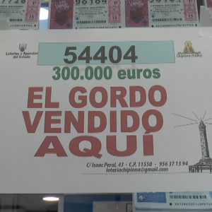 El 54.404 de la Lotería Nacional de ayer jueves deja en Chipiona 300.000 euros