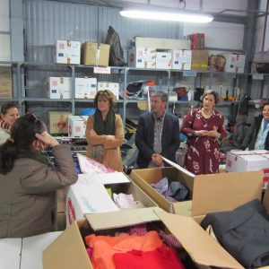 La Directora General de Participación Ciudadana y Voluntariado de la Junta de Andalucía visita Madre Coraje