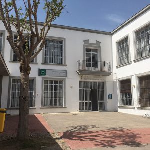 Hoy acaba el plazo de solicitudes en el Centro de educación de adultos Miguel Espinosa Pau para el próximo curso