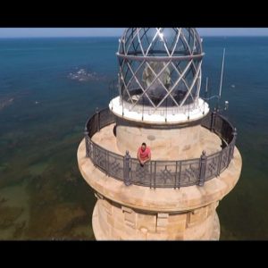 La Delegación de Turismo vuelve a convertir las subidas al faro en una de las apuestas de su oferta de actividades de verano