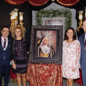 Éxito del pintor Antonio Montiel con su cartel de la Patrona de Nerja