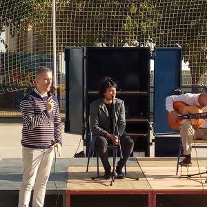 El colegio Argonautas conmemora el Día Internacional del Flamenco con actividades en torno a este arte y la visita de Juan Gómez y Samuel Serrano