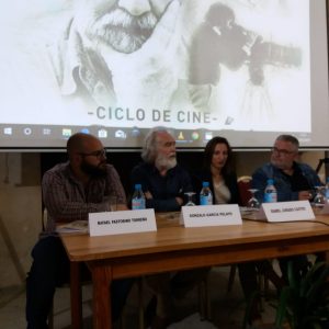 Feliz reencuentro de Gonzalo García Pelayo con Chipiona gracias al ciclo que la localidad dedica a su cine