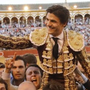 La Real Maestranza premia por unanimidad a Pablo Aguado como triunfador de la Feria de Abril 2019