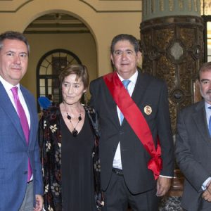 Más de 400 juristas homenajean a José Joaquín Gallardo por sus 24 años como decano del Colegio de Abogados de Sevilla