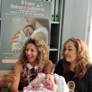 El ‘mundo reborn’ vuelve a Chipiona los días 17 y 18 de agosto con una exposición solidaria a beneficio de la Alzheimer