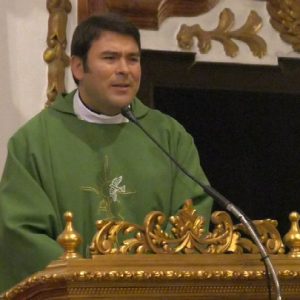 Antonio Luís Sánchez Álvarez tomo ayer posesión de su cargo como párroco de Nuestra Señora de la O