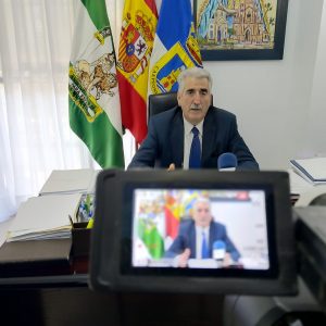 Luis Mario Aparcero da a conocer los premios ‘Ciudad de Chipiona’ creados por el ayuntamiento de la localidad