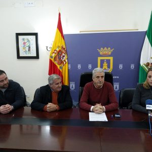 Ayuntamiento de Chipiona y Acitur firman un convenio para el desarrollo del Centro Comercial Abierto