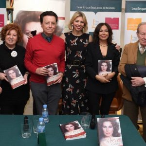 Crónica Jesús Carmona en El Español sobre la exitosa presentación en Madrid de «Canta Rocío canta» en Casa del Libro