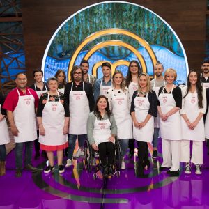 Comienza la competición en ‘MasterChef 8’ con 17 nuevos aspirantes