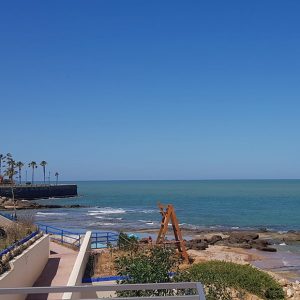 Lucas Díaz anuncia que las playas de Las Canteras y Costa  Ballena Chipiona contarán por primera vez con torretas de vigilancia
