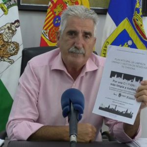 Luis Mario Aparcero pide a los padres que tengan confianza respecto al inicio del curso escolar