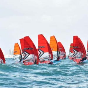 Martínez del Cerro, del CAND Chipiona, campeón de España de Open Foil en la Bahía de Cádiz