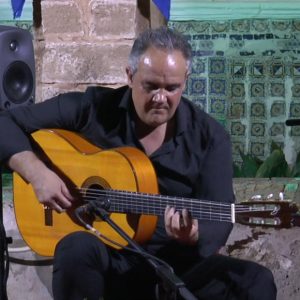 ‘Cuerdas al aire’, el primer disco del guitarrista flamenco chipionero Juan Gómez a punto de ver la luz