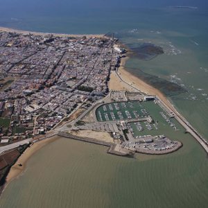 Chipiona entrará a las doce de la noche de hoy en el nivel de máxima alerta por covid-19 con el cierre de la actividad no esencial