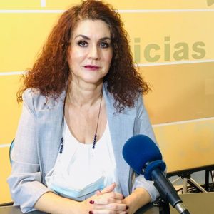 Isabel María Fernández anuncia los concursos de disfraces y coplas de carnaval lanzados por la Delegación de Fiestas