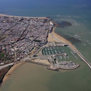 Chipiona espera pasar a un mejor nivel de alerta a partir de mañana viernes