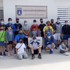 32 tenistas participaron la pasada semana en el torneo de Tenis Cadete y Junior Marzo 2021