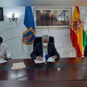 Firmado el convenio entre Ayuntamiento de Chipiona y Afanas para el mantenimiento de la caldera de la piscina terapéutica
