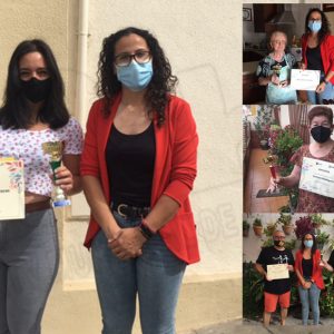 Natalia Cebrián Manjavacas ganadora del I concurso de decoración de balcones con flores de Chipiona