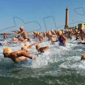 Más de 110 inscritos en la Travesía a nado Picoco-Playa de Regla, que vuelve tras un año de parón por la pandemia