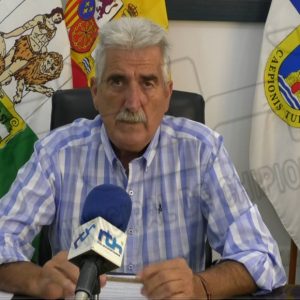 El alcalde de Chipiona firma el convenio de la subvención de Diputación para el acondicionamiento de la Colección Museográfica Rocío Jurado