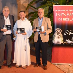 ´Regla de Chipiona’, el libro presentado en vísperas de la festividad de la Virgen de Regla y arropado por todo el pueblo de Chipiona