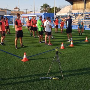 El Estadio Gutiérrez Amérigo acogió el sábado una concentración de árbitros federados de Cádiz para las pruebas físicas anuales