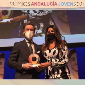 Manuel Mena Bravo recibe el Premio Andalucía Joven 2021
