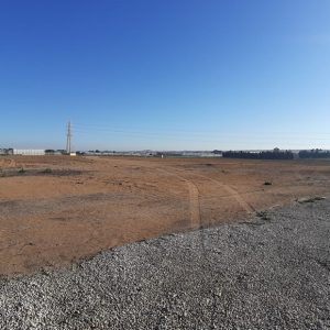 El alcalde de Chipiona visita los terrenos La Loma para conocer el resultado de las obras del sellado del vertedero