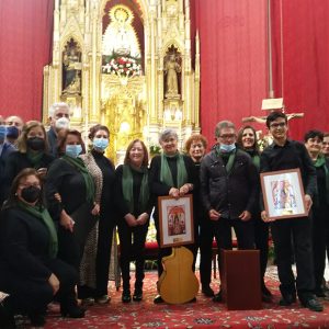 Los belenistas llevan los sones de la Navidad al Santuario de Regla con un concierto protagonizado por Ángeles Lorenzo