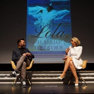 Marina Bernal presenta «Lola, el brillo de sus ojos» en la Fundación Cajasol