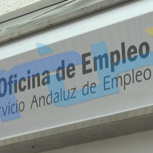 Chipiona cerró 2021 con 683 parados menos que un año antes, un descenso del 19,7%