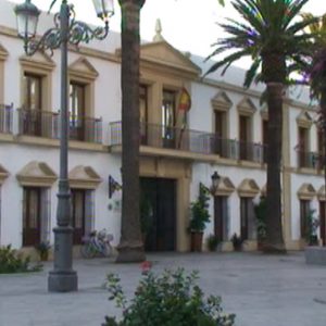 El pleno aprueba de manera unánime conceder la Medalla de Oro de la ciudad a la Cooperativa Católico Agrícola por su centenario