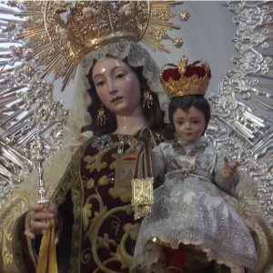 La Virgen del Carmen ya ha retornado a la parroquia de Chipiona tras su restauración