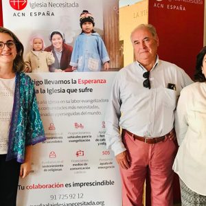 El Salón Parroquial de Chipiona acoge hasta el jueves la exposición ‘La belleza del martirio’, de la Fundación Ayuda a la Iglesia Necesitada