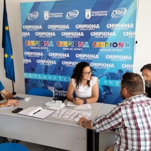Deportes estudia con la EUC de Costa Ballena Chipiona las instalaciones y futuros eventos en la urbanización