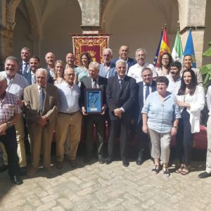Conmemoración del Día de Chipiona y entrega de la Medalla de Oro a la Cooperativa Católico Agrícola en un pleno institucional