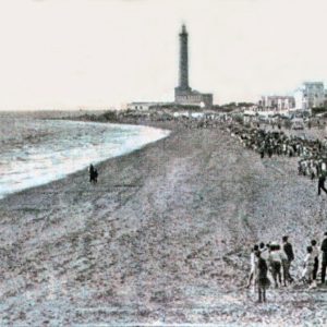 En 1911 ya se celebraban Carreras de Caballos en la Playa de  Regla de Chipiona como único aliciente del verano