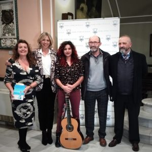 PRESENTACIÓN DEL LIBRO DE MICRORRELATOS “ANÓNIMOS INFINITOS 3” EN EL ATENEO DE SEVILLA DE MARINA BERNAL