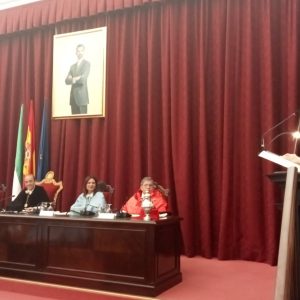 Carmen Linares, investida Doctora Honoris Causa por la Universidad de Sevilla